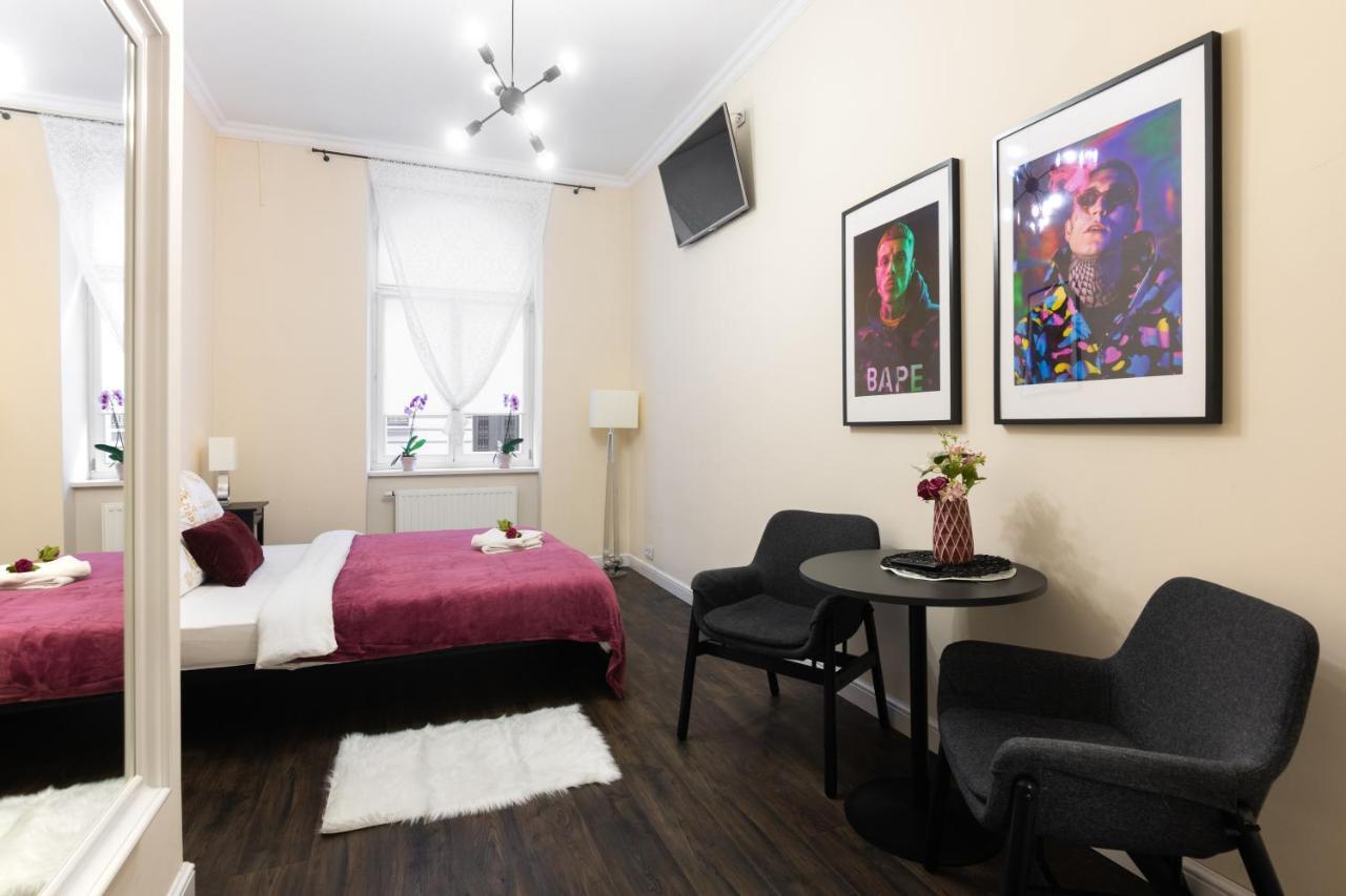 Uroczy Apartament Loretanska Apartment Krakow Bagian luar foto
